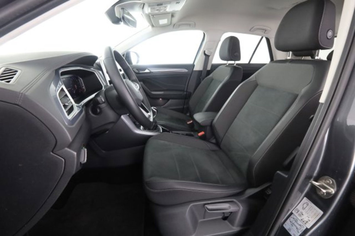 Volkswagen T-Roc 1.0 TSI Style (2)