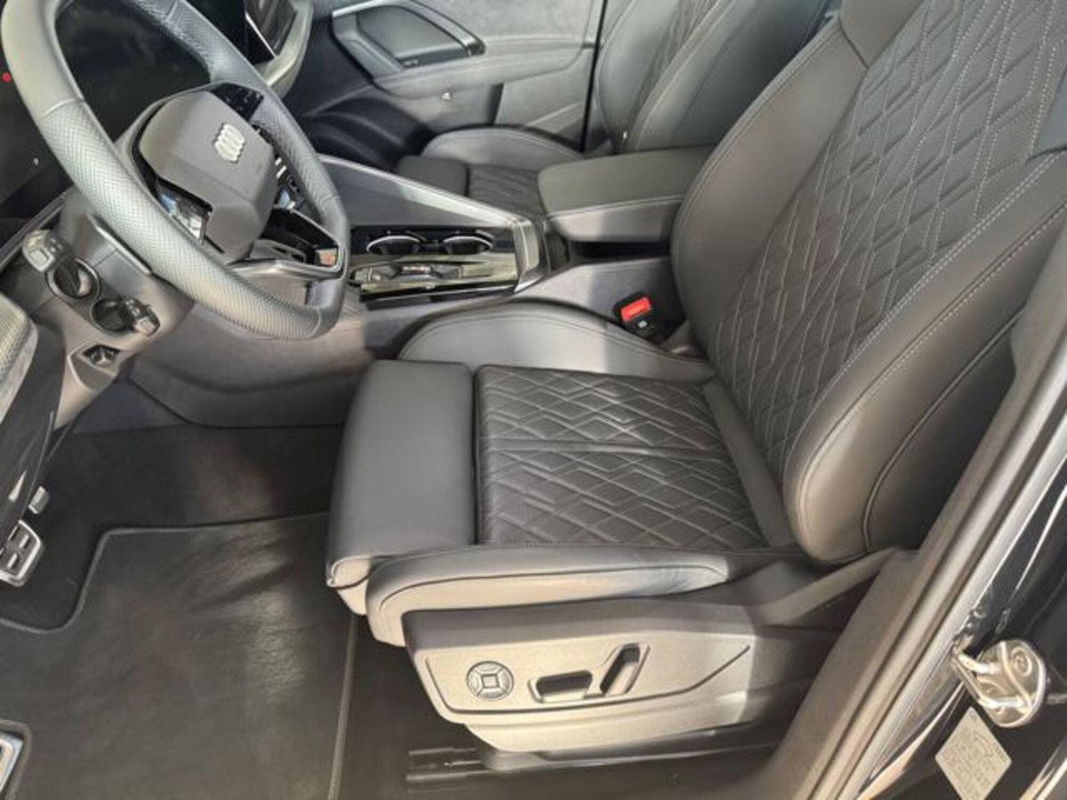 Audi SQ5 Sportback 3.0 tfsi mhev+ Sport Attitude quattro 367cv s-tronic (8)