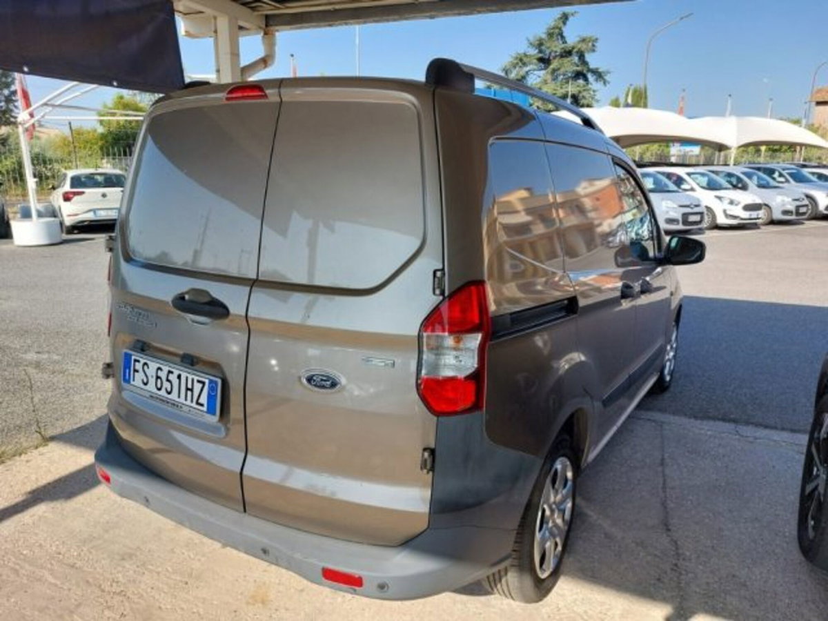 Ford Transit Courier 1.0 EcoBoost 100CV  Titanium (17)