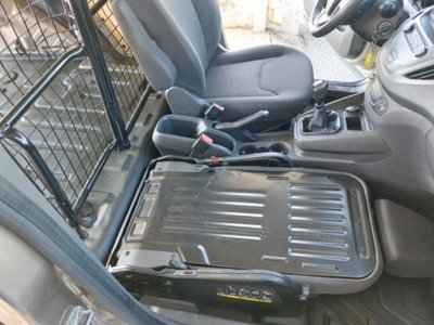 Ford Transit Courier 1.0 EcoBoost 100CV  Titanium (7)