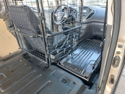 Ford Transit Courier 1.0 EcoBoost 100CV  Titanium (8)