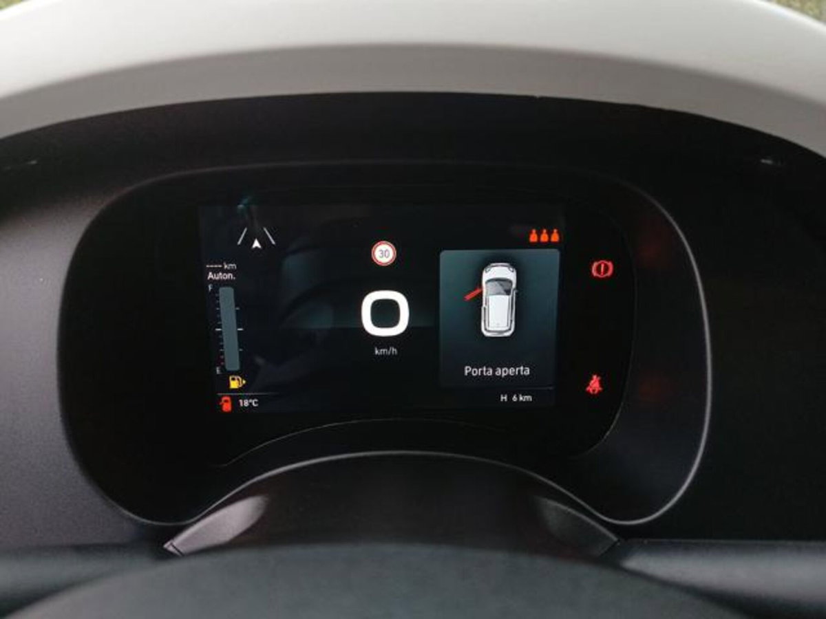 Fiat Panda Cross 1.0 firefly hybrid Cross s&s 70cv 5p.ti (8)