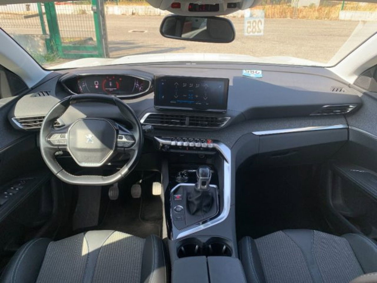 Peugeot 3008 BlueHDi 130 S&S EAT8 Allure Pack (11)