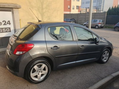 Peugeot 207 HDi 70CV 5p. X Line Business (5)