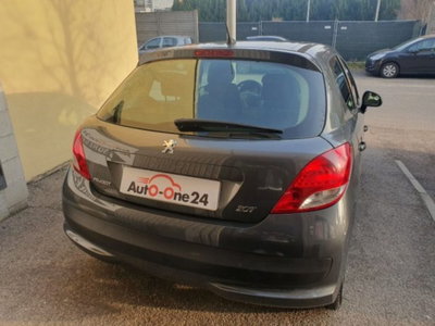 Peugeot 207 HDi 70CV 5p. X Line Business (6)