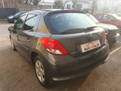 Peugeot 207 HDi 70CV 5p. X Line Business (8)