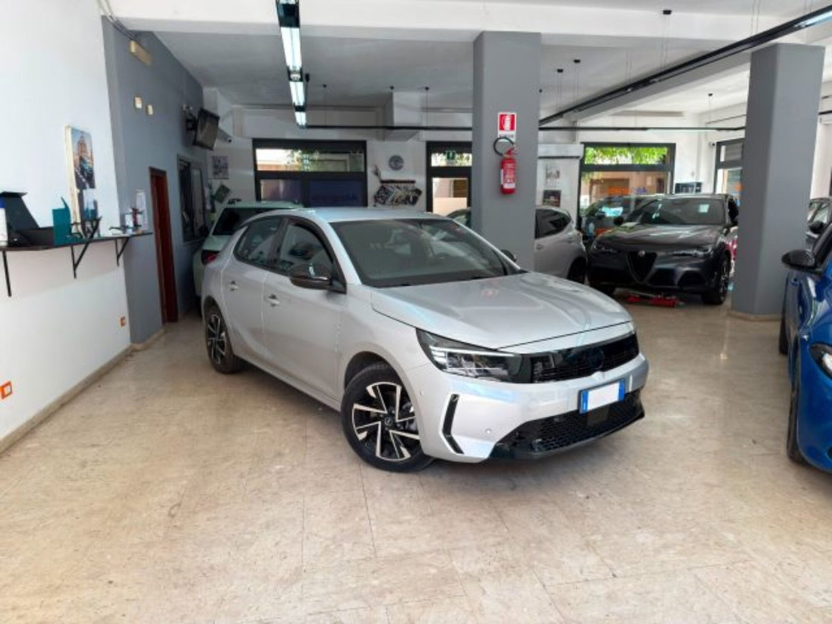 Opel Corsa 1.2 100 CV GS Line