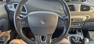 Renault Scenic E-Tech Electric XMod dCi 110 CV EDC Limited (11)