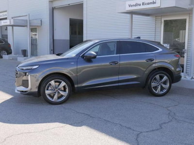 Audi Q3 Sportback 2.0 tdi S line edition 150cv s-tronic (2)