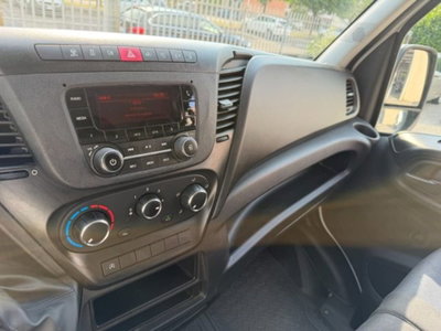 Iveco Daily Furgone 35S12V 2.3 HPT PM-TM Furgone (10)