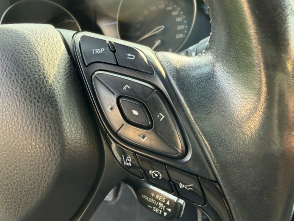 Toyota Toyota C-HR 2.0 Hybrid E-CVT Lounge (13)