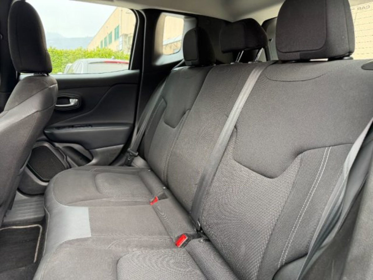 Jeep Renegade 1.0 T3 Limited (10)