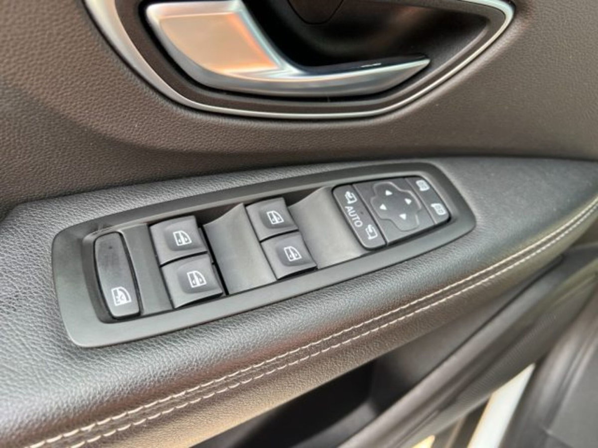 Renault Scenic E-Tech Electric 1.9 dCi Luxe Dynamique (18)