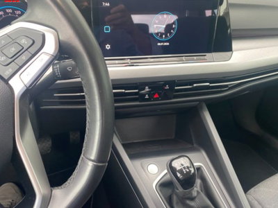 Volkswagen Golf 1.0 TSI EVO Life (13)