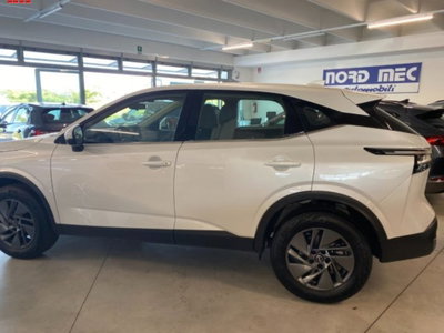 Nissan Qashqai 1.3 mhev Acenta 2wd 140cv (5)