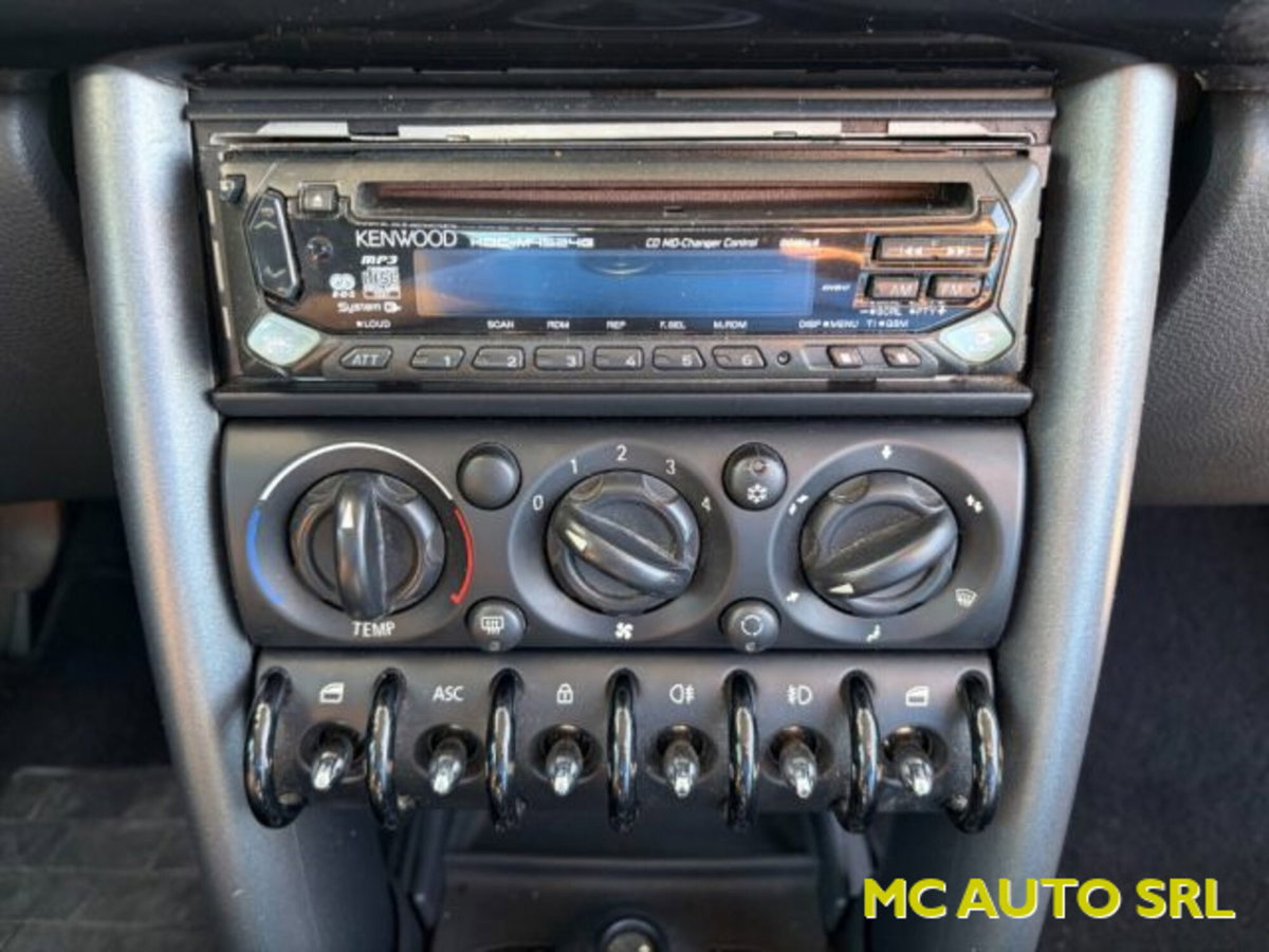 MINI Mini 1.6 16V Cooper Seven (12)