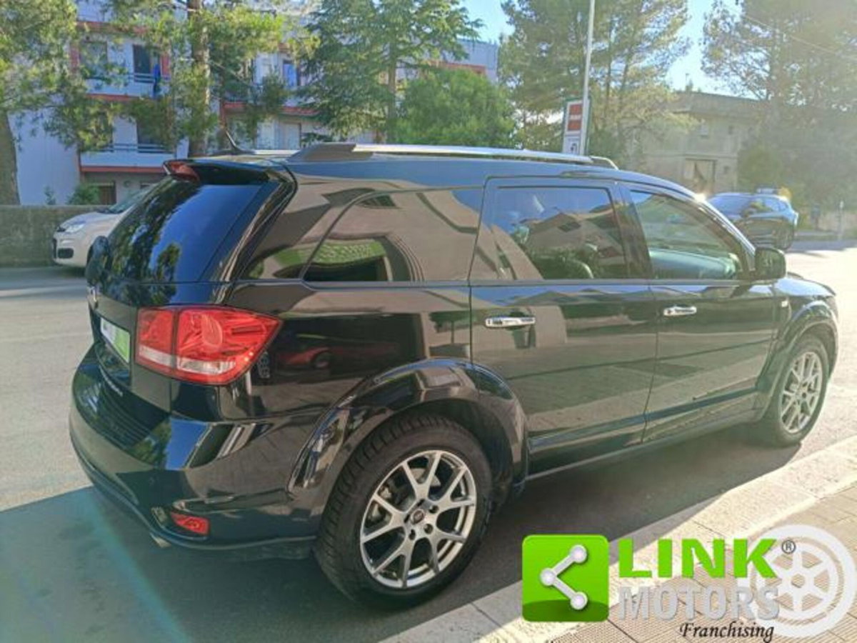 Fiat Freemont 2.0 Multijet 170 CV Black Code (4)
