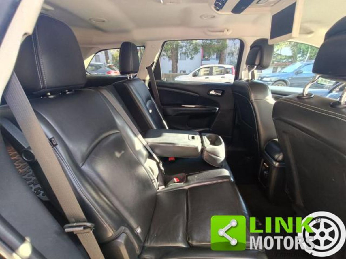 Fiat Freemont 2.0 Multijet 170 CV Black Code (9)