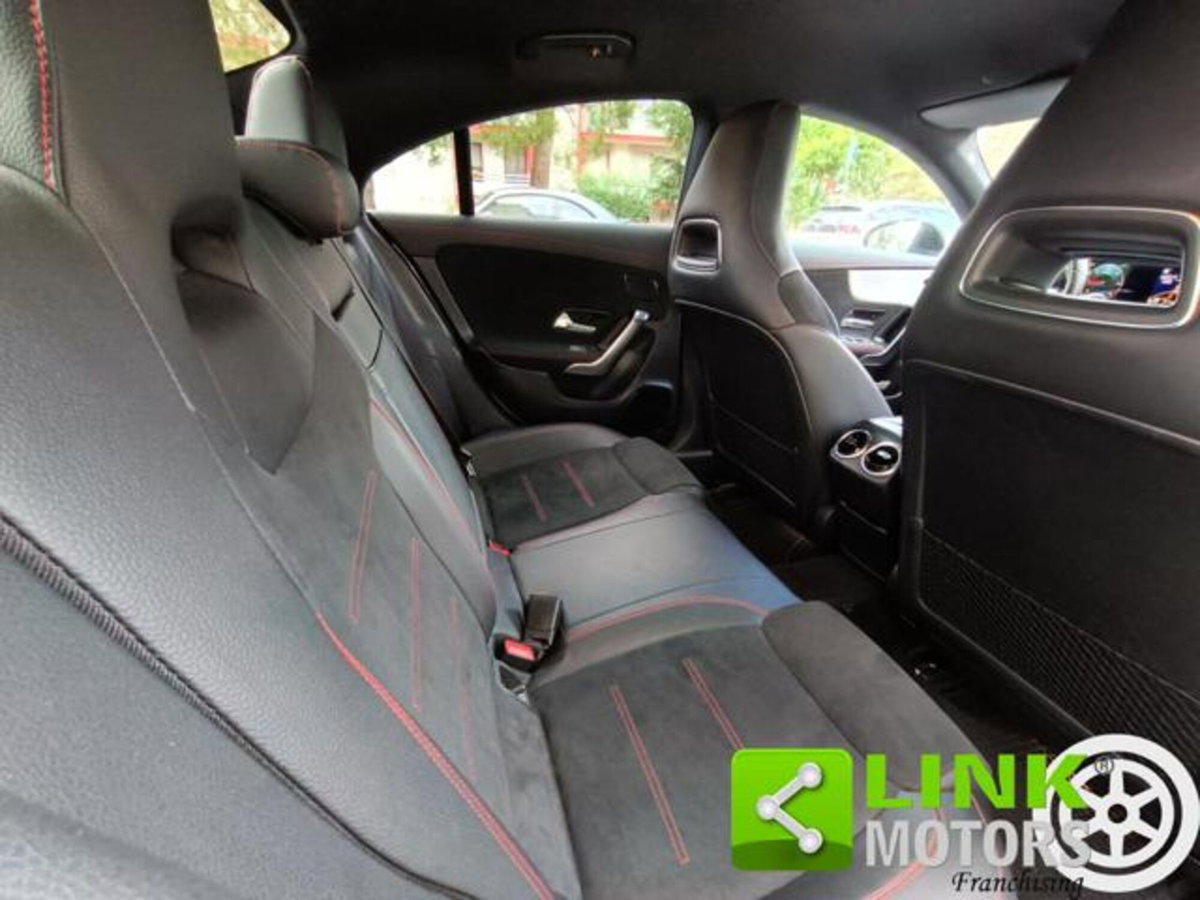 Mercedes-Benz CLA 180 d Premium (9)