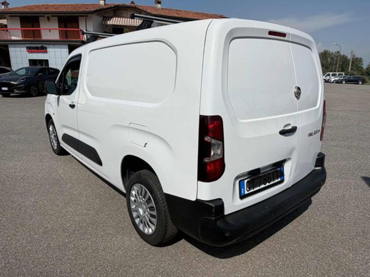 Toyota Proace City City 1.5D 130 CV S&S PL 4p. Comfort (7)