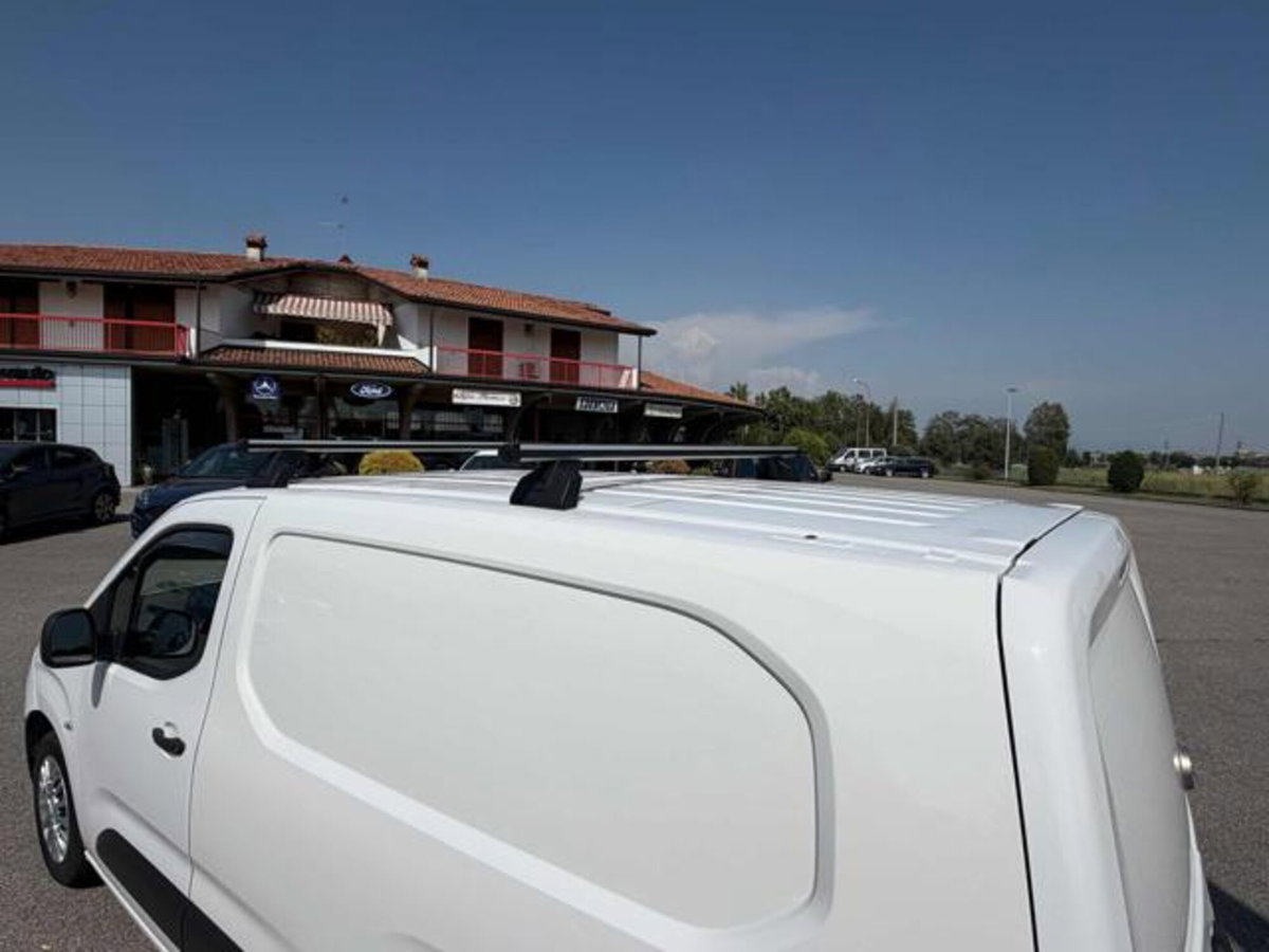 Toyota Proace City City 1.5D 130 CV S&S PL 4p. Comfort (9)