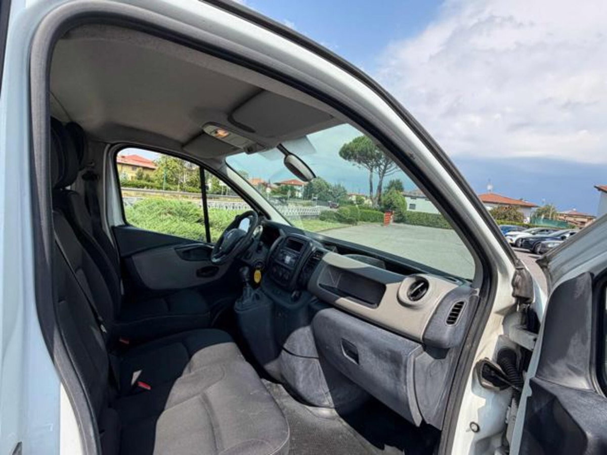 Renault Trafic Furgone T29 1.6 dCi 125CV S&S PL-TN-DC Furgone Ice (13)