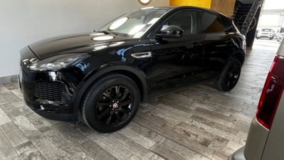 Jaguar E-Pace 2.0D 150 CV AWD aut. R-Dynamic (3)