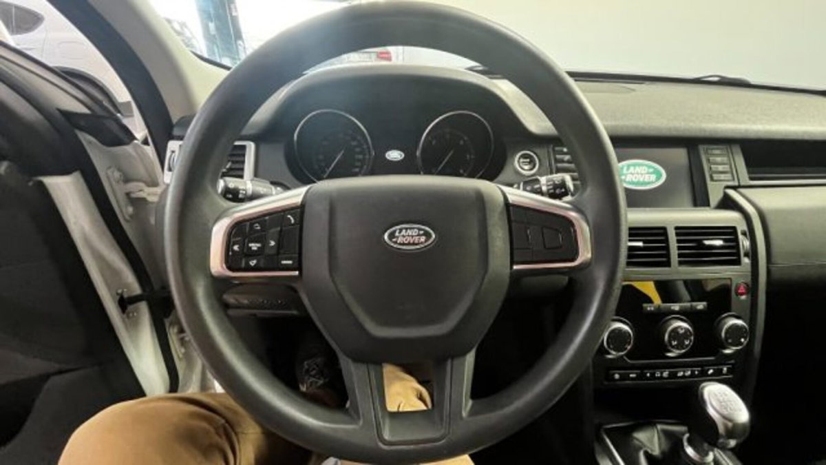 Land Rover Discovery Sport 2.0 eD4 150 CV 2WD SE (10)