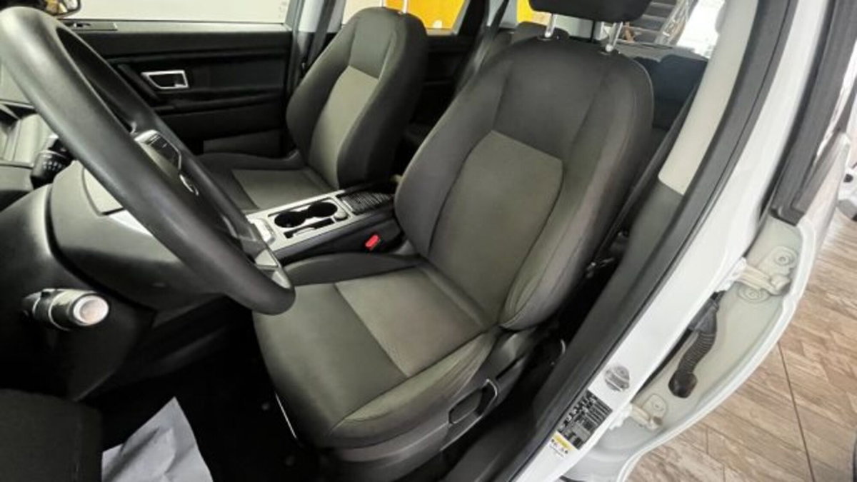 Land Rover Discovery Sport 2.0 eD4 150 CV 2WD SE (8)