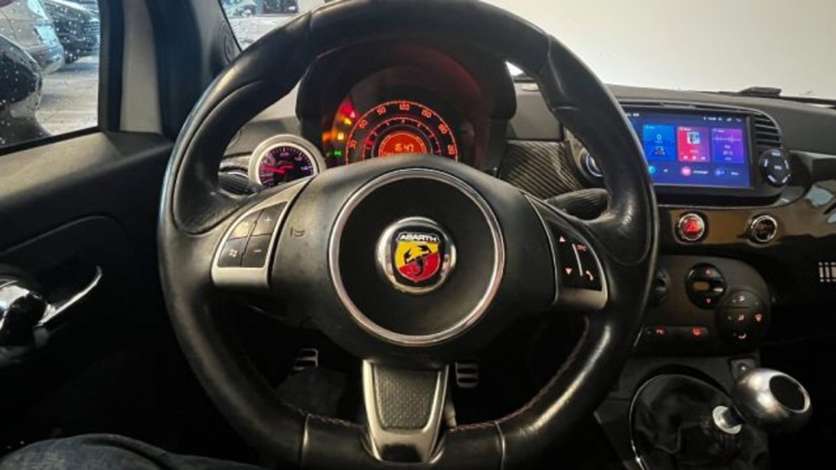 Abarth 595 595 1.4 Turbo T-Jet 165 CV (11)
