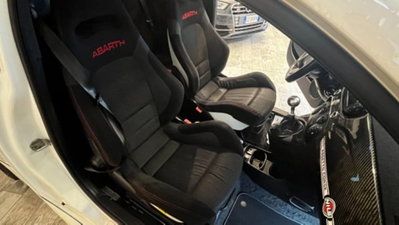 Abarth 595 595 1.4 Turbo T-Jet 165 CV (8)