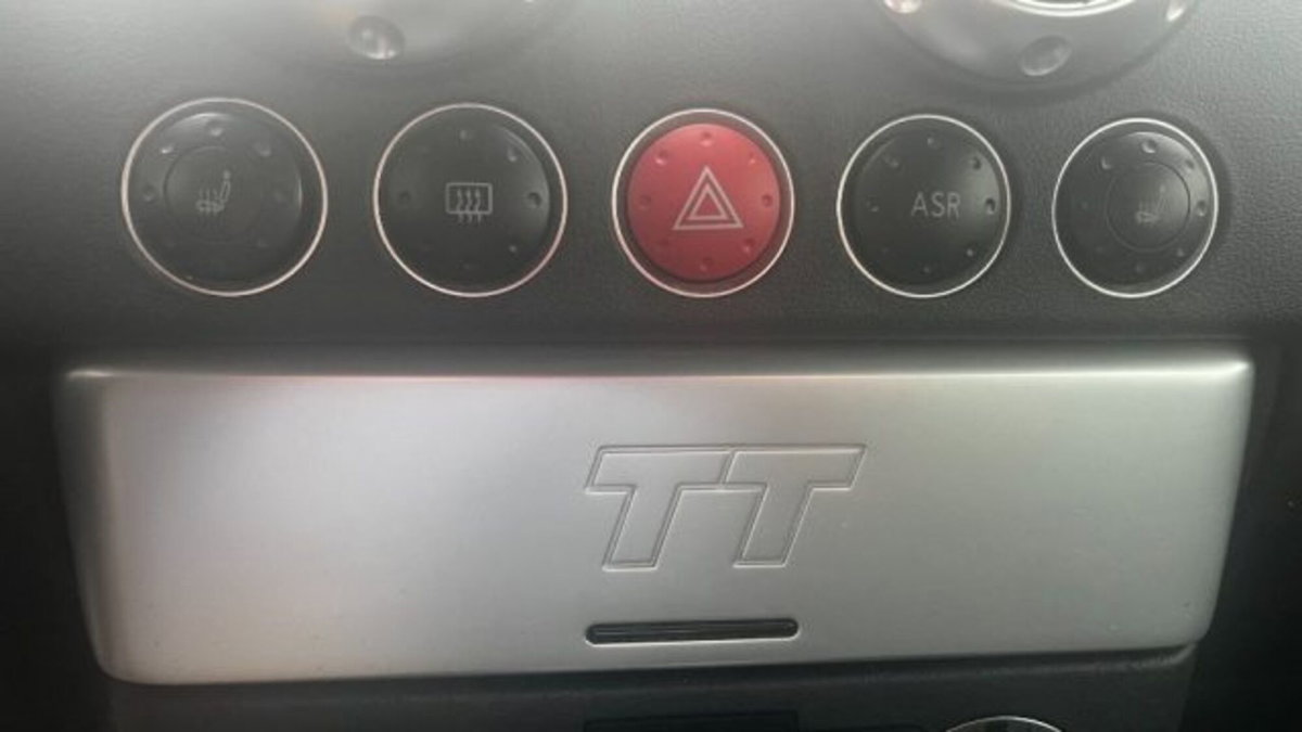Audi TT Coupé 1.8 T 20V 179 CV cat (11)