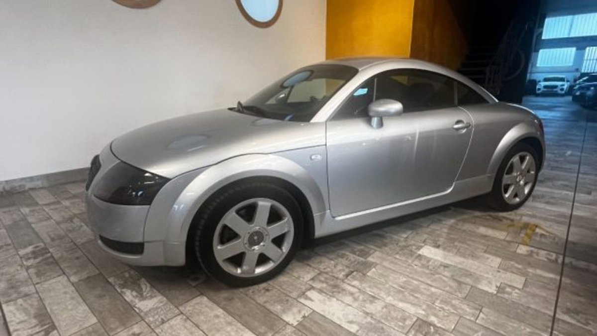 Audi TT Coupé 1.8 T 20V 179 CV cat (3)