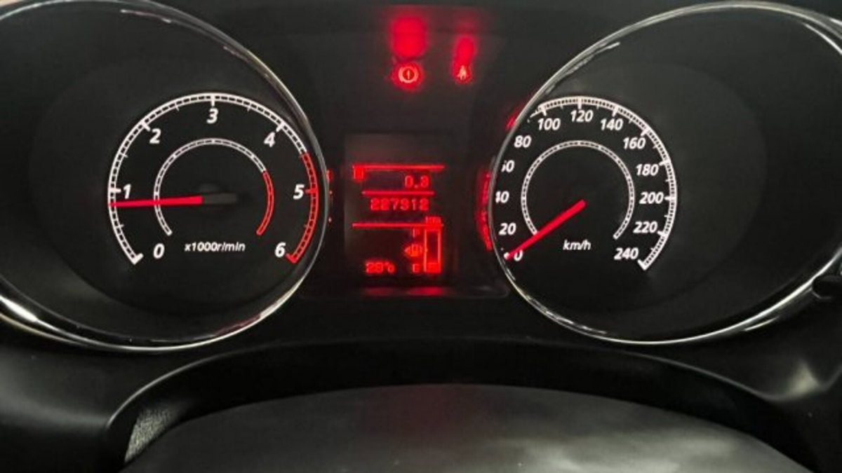 Citroen C4 Aircross HDi 115 S&S 4WD Seduction (12)