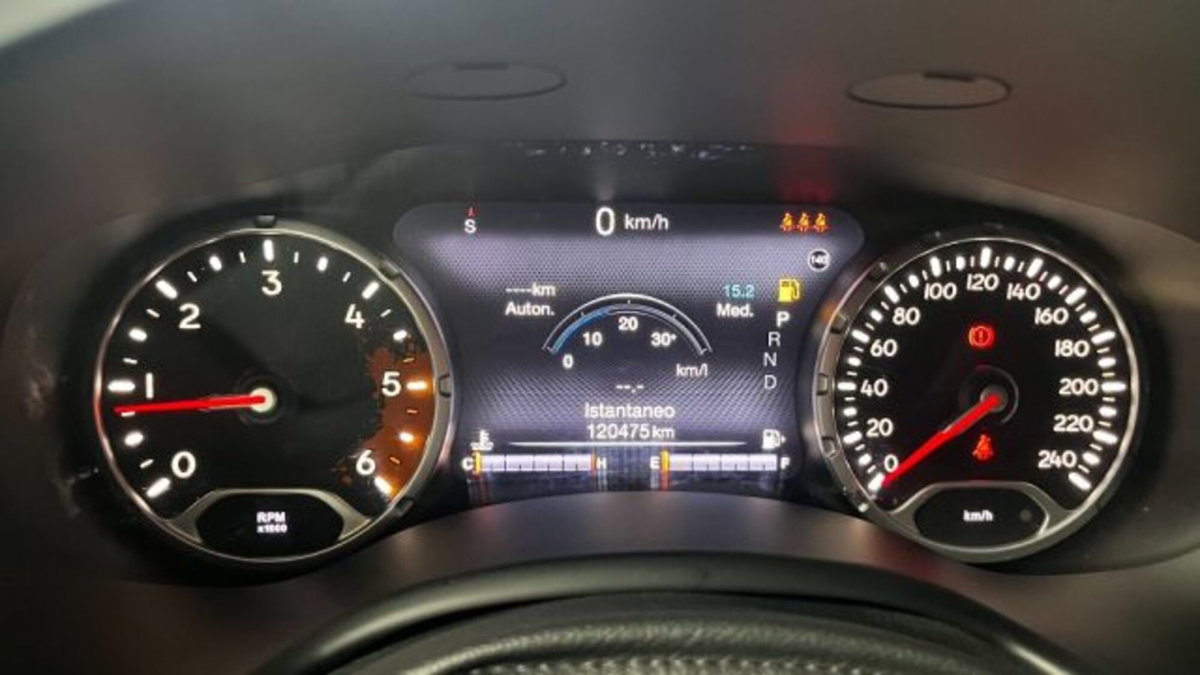 Jeep Renegade 2.0 Mjt 140CV 4WD Active Drive Low Limited (11)