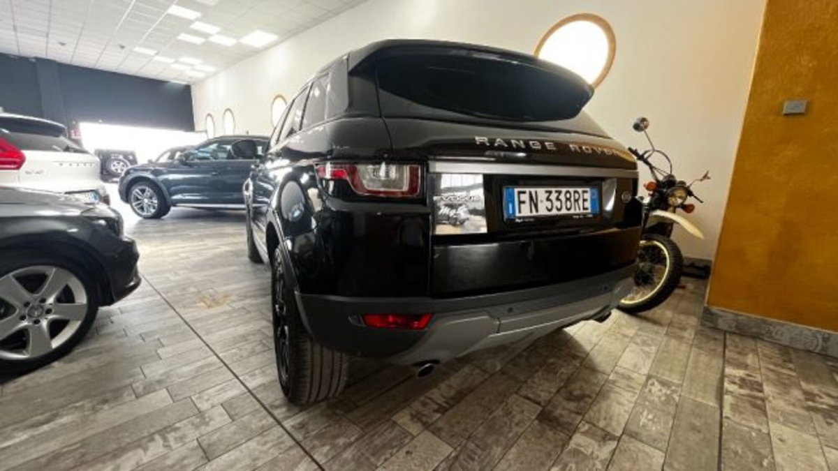 Land Rover Range Rover Evoque 2.0 TD4 150 CV 5p. SE (4)