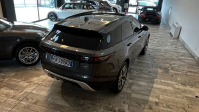 Land Rover Range Rover Velar 2.0D I4 240 CV R-Dynamic SE (4)