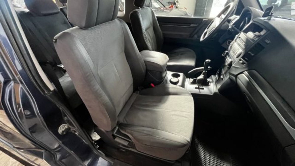 Mitsubishi Pajero 3.2 DI-D 16V aut. 3p. Instyle DPF (10)