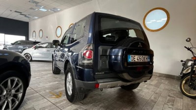 Mitsubishi Pajero 3.2 DI-D 16V aut. 3p. Instyle DPF (4)