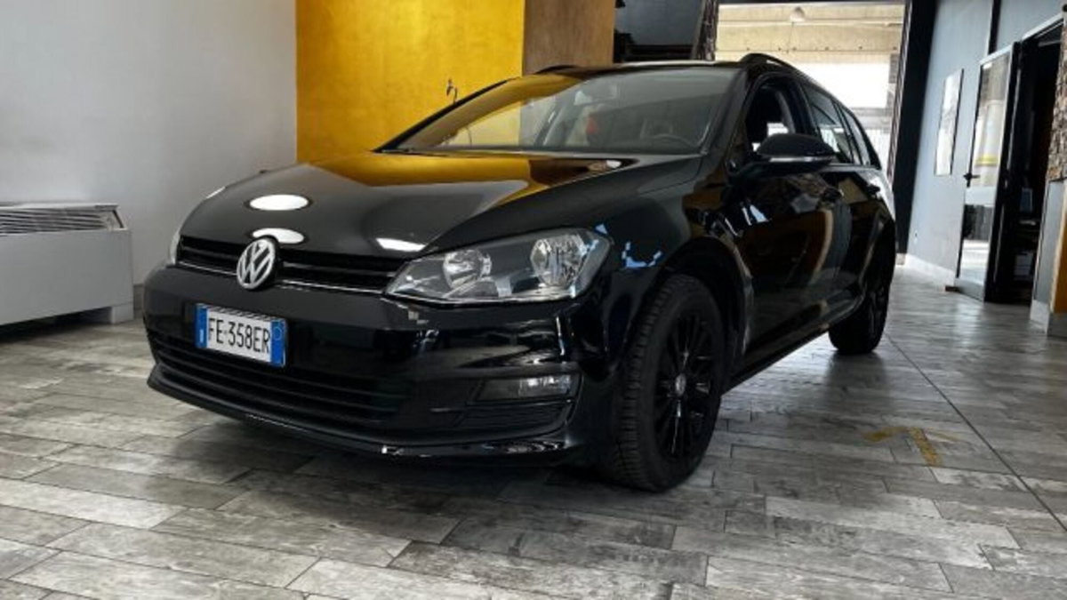 Volkswagen Golf Variant 1.6 TDI 110 CV DSG Comfortline BlueMotion Tech.