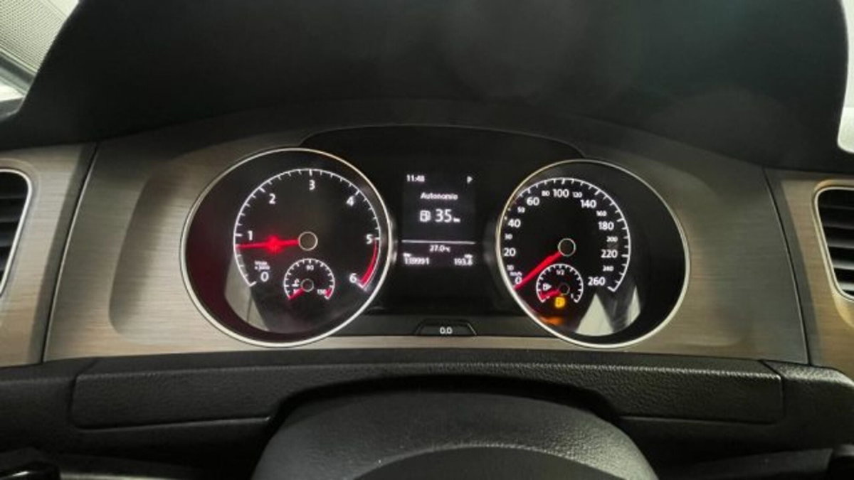Volkswagen Golf Variant 1.6 TDI 110 CV DSG Comfortline BlueMotion Tech. (9)