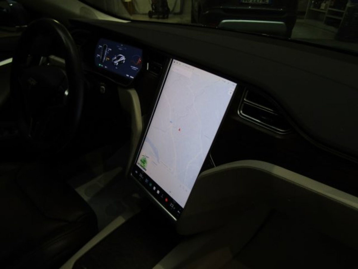 Tesla Model S Model S 100kWh All-Wheel Drive (17)