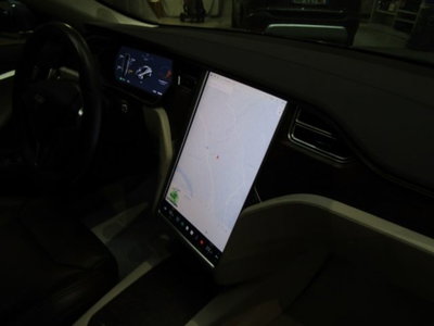 Tesla Model S Model S 100kWh All-Wheel Drive (17)