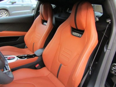 Lotus Emira 2.0 turbo 365cv dct (13)