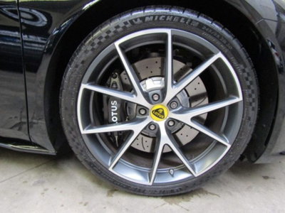 Lotus Emira 2.0 turbo 365cv dct (4)