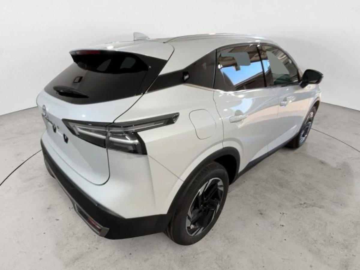 Nissan Qashqai 1.3 mhev N-Connecta 2wd 158cv (5)