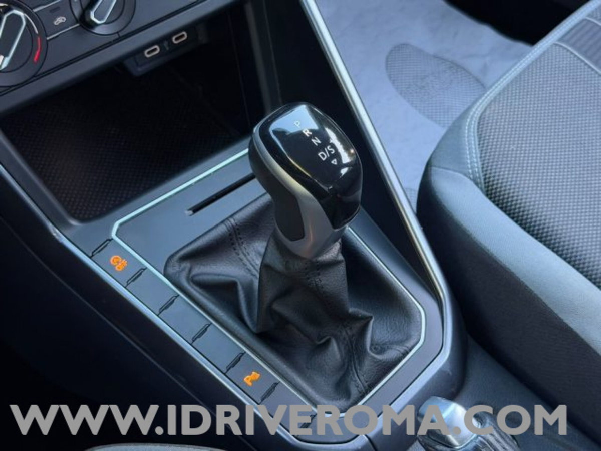 Volkswagen Polo 1.0 tsi Style 95cv dsg (15)