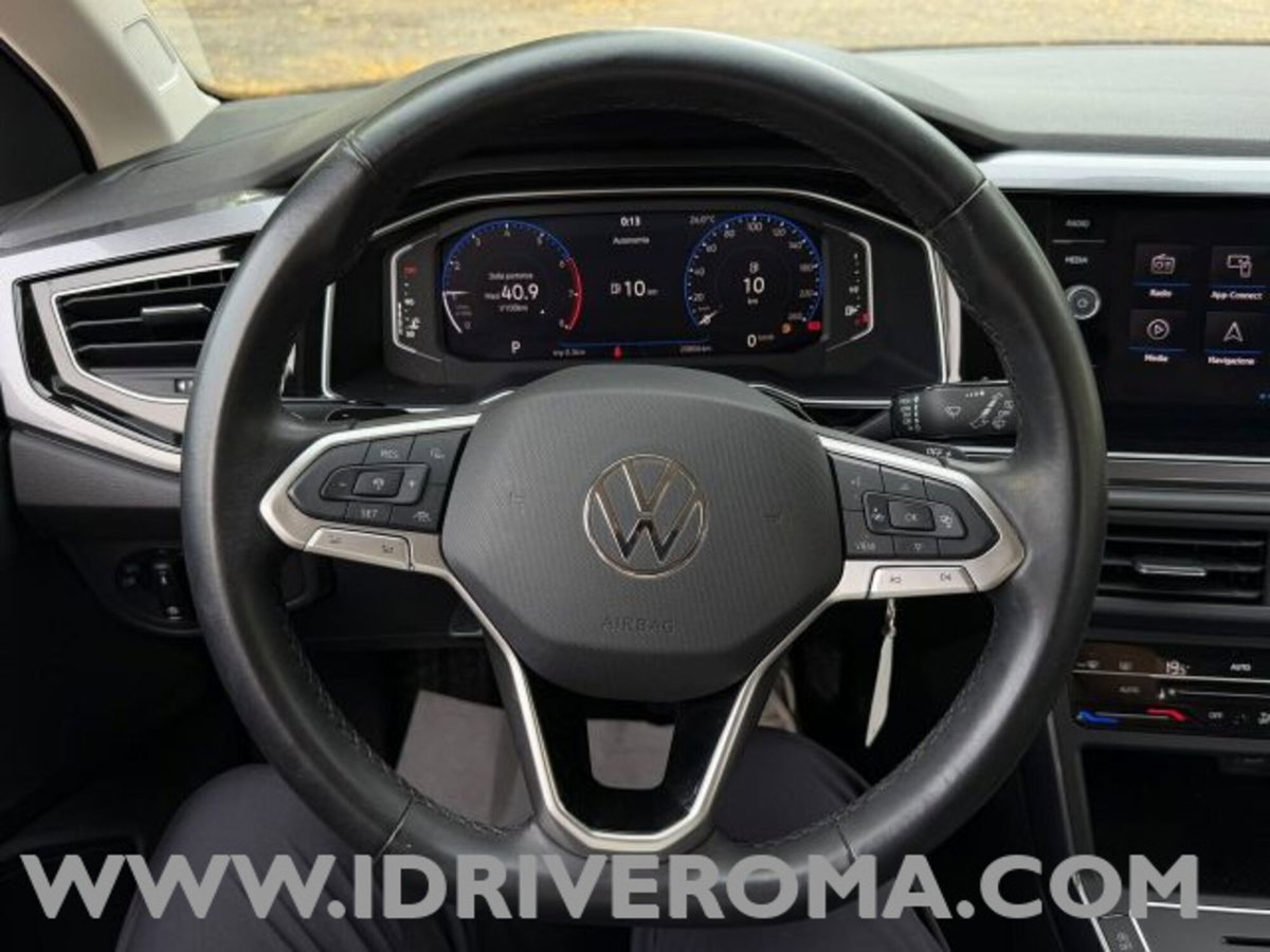 Volkswagen Polo 1.0 tsi Style 95cv dsg (10)
