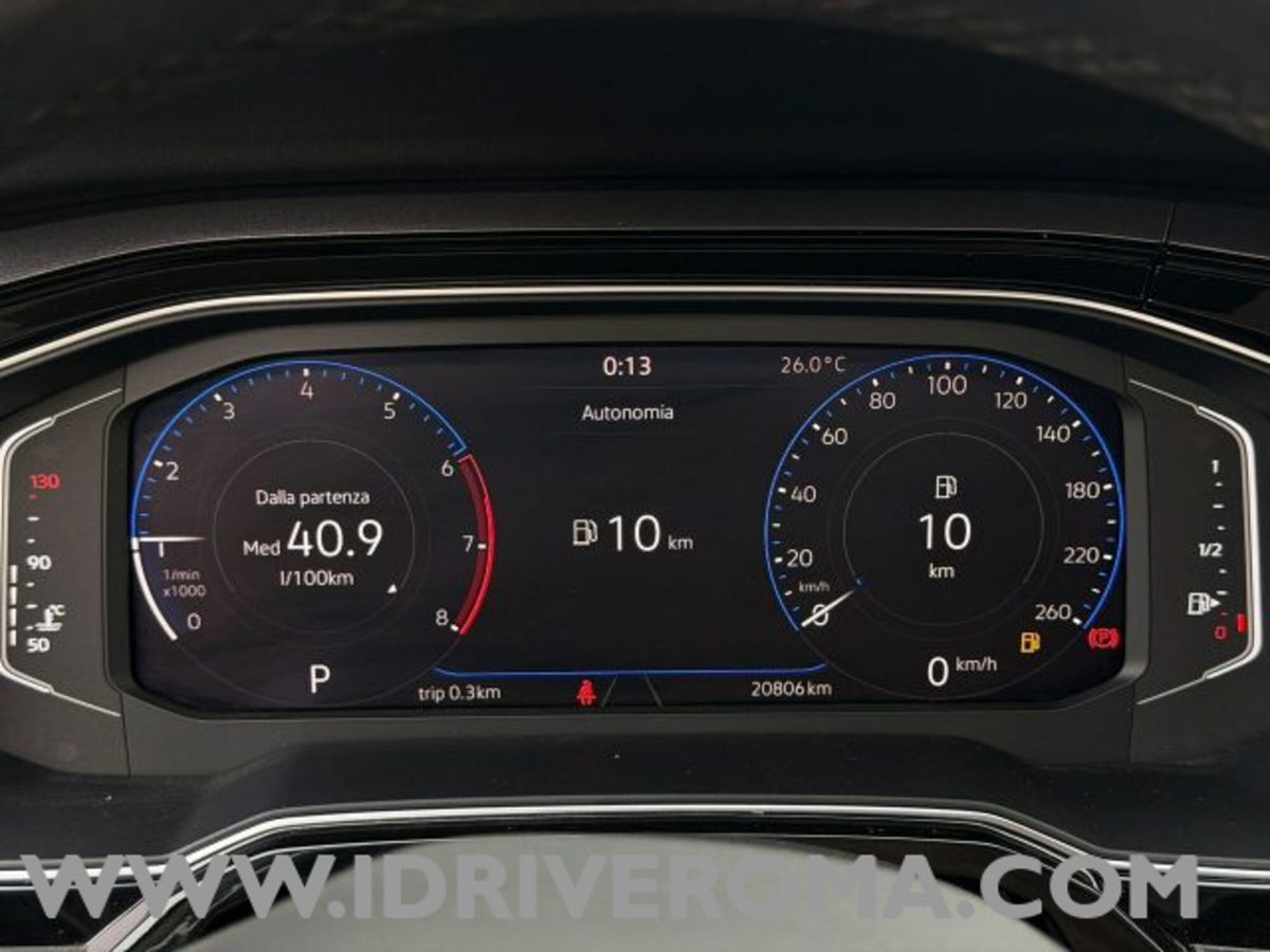 Volkswagen Polo 1.0 tsi Style 95cv dsg (11)
