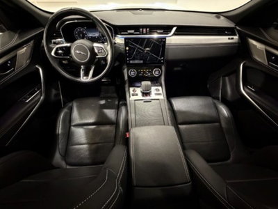 Jaguar F-Pace 2.0 D 204 CV AWD aut. R-Dynamic Black (18)